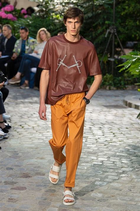 Hermès Spring 2019 Menswear Fashion Show 